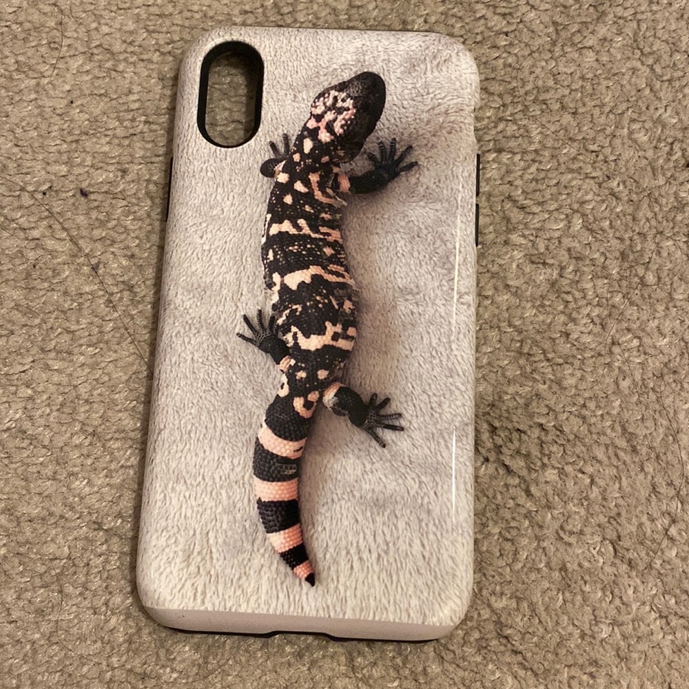 Lizard phone case